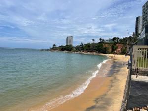 Apart Guarapari Residence Charmoso e Finamente Decorado! Quadra do Mar