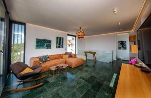 Luxury villa with a swimming pool Palit, Rab - 22153