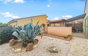 Maisons de vacances Pet Friendly Home In Pouzols-Minervois : photos des chambres