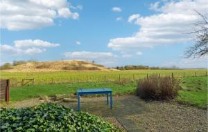 Pet Friendly Home In Humble With Wifi