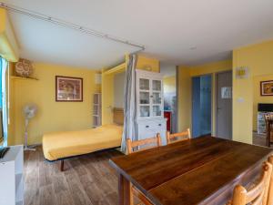 Chalet cosy pour 4 pers à Mimizan, proche plages et pistes cyclables, classé 2 étoiles - FR-1-50-108