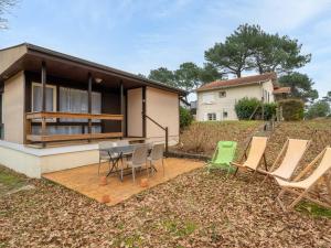 Chalet cosy pour 4 pers à Mimizan, proche plages et pistes cyclables, classé 2 étoiles - FR-1-50-108