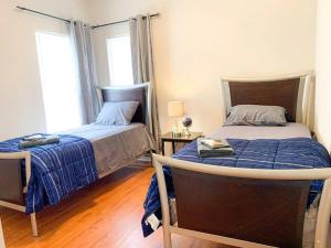 *Come home - 1 mile from Duke & Downtown Durham