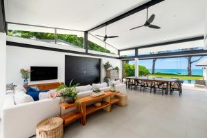 Twin Villas Natai North - 5 Bedroom Luxury Beach Front Villa