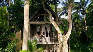 Stone House, Jalan Tirta Tawar, Kutuh Kaja, Ubud, Bali, Indonesia.