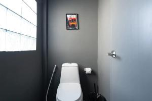 Tuk Tuk House 250m from MRT Sirikit