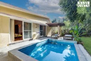 StayVista's Bhils Kabeela - Kanha - Outdoor Pool, Games Room & Kids Zone - Dhanwār