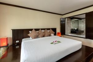 The Front Village - SHA Plus