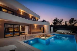 Villa Golden Ananas, 45 m2 headet pool, seaview
