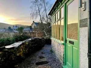 Stunningly stylish cottage. - Bradwell