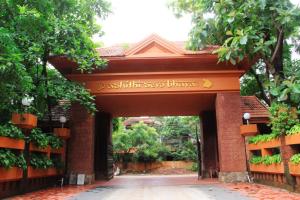 Krishna Beach Resort