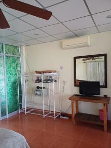 Tropicana Khophagan Resort Hotel