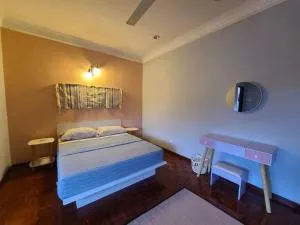 Mira's Haven Homestay - Kampong Sungai Kembong Hilir