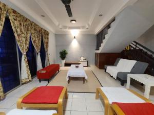 Miras Haven Homestay