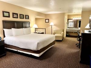 King Room with Spa Bath room in Best Western Country Inn