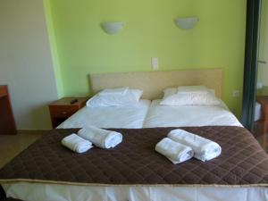 Oneiro Studios Evia Greece