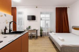 Є світло Апартаменти Прожиття