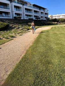 Fuzeta stylish 1 bedroom apartment - Amazing views