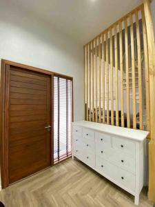 Naka Cozy House in Phuket City