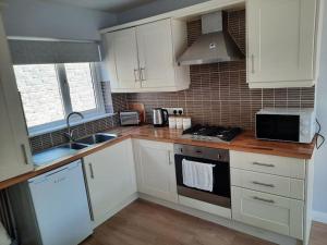 Cushendall Cottage, Moneyvart