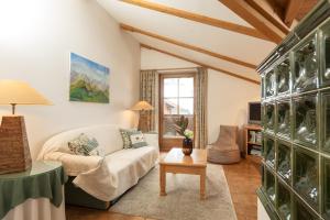 Two-Bedroom Apartment with Balcony room in Appartements Coburg by Schladming-Appartements