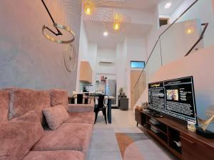 2BR, 7PX The Colony@Near Quill CityMall & Monorail