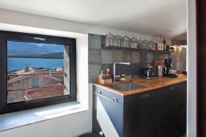 Mira appartement climatisé vue mer centre de Calvi proche port et plage