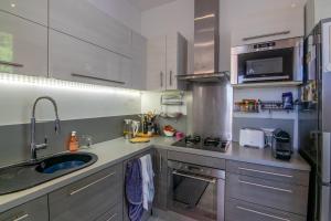 appartement dans maison de ville avec jardin