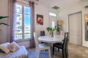 appartement dans maison de ville avec jardin
