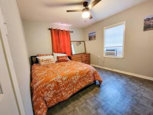 Cute, cozy apt near Hendricks