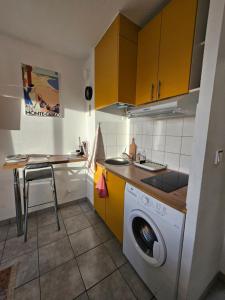 Appartements Studio Sanary-sur-Mer proche gare : photos des chambres