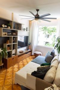 Apartamento moderno em Copacabana, a 100m da praia