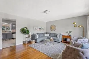 Blue Oak by The Summit - Bushtown