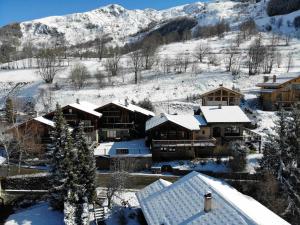 Appartements Chalet confort 10 pers, 5 chambres, Wifi, animaux admis, parking - FR-1-452-59 : photos des chambres