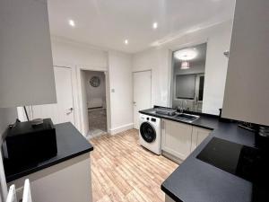 Modern Mountain Retreat in the Brecon Beacons