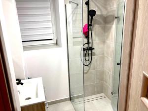 Tymi2 nice apartment in the center of city