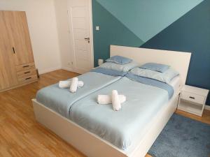 AwesHome City Apartment - 3 Bedrooms and Free parking