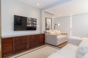 Queen Victoria - Orla da Barra da Tijuca