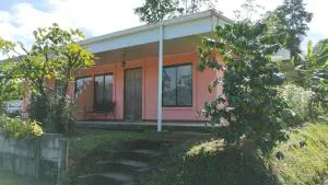 Cabinas Finca La Amistad - La Colonia