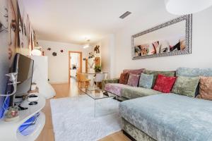 Pool LUXURY 2 Bedrooms - 2 Terraces - Parking - Long Term