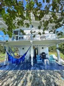 Hermosa Casa frente al Río - Бискочо