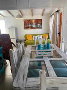 ALOJAMIENTO AVENIDA DEL MAR CABAÑA LA SERENA