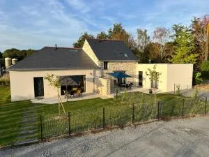 Gîte familial rénové près du Canal de Nantes avec jardin, terrasse, wifi et chambres mansardées - FR-1-306-1263 - 昂瑟尼