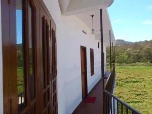 Century Hotel - Settūr