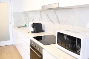 CBD Japanese Retreat 2BR 1P Brekky Wifi Netflix