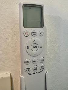 Sleep Inn - Lonely Beach