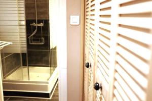 * Le BiouHyper Centre DAvignon