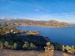 Cap Esterel face à la mer Agay St Raphael
