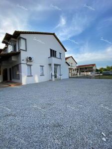 SmartChoice Homestay