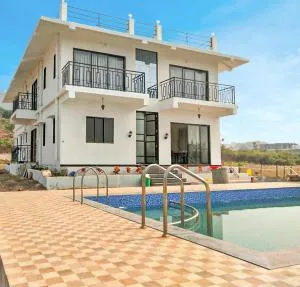 Coastal Paradise - Āmbli